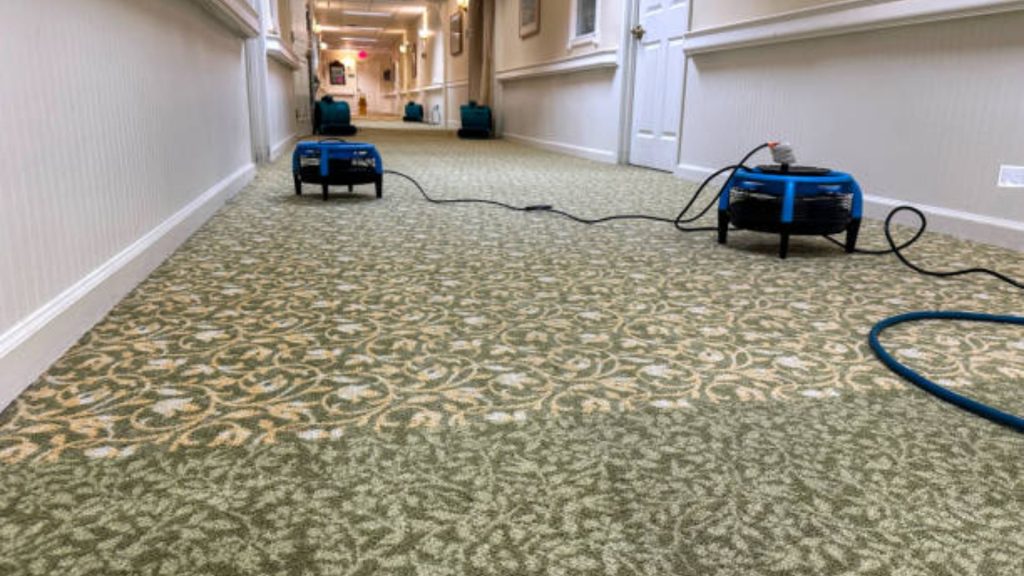 commercial water damage restoration hutchinson ks